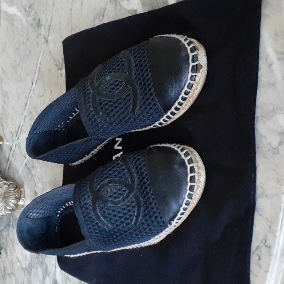 Chanel shoes - Picture 4 of 12